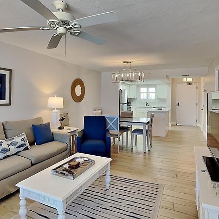 Estero Island Beach Villas 204 Fort Myers Beach Exterior photo